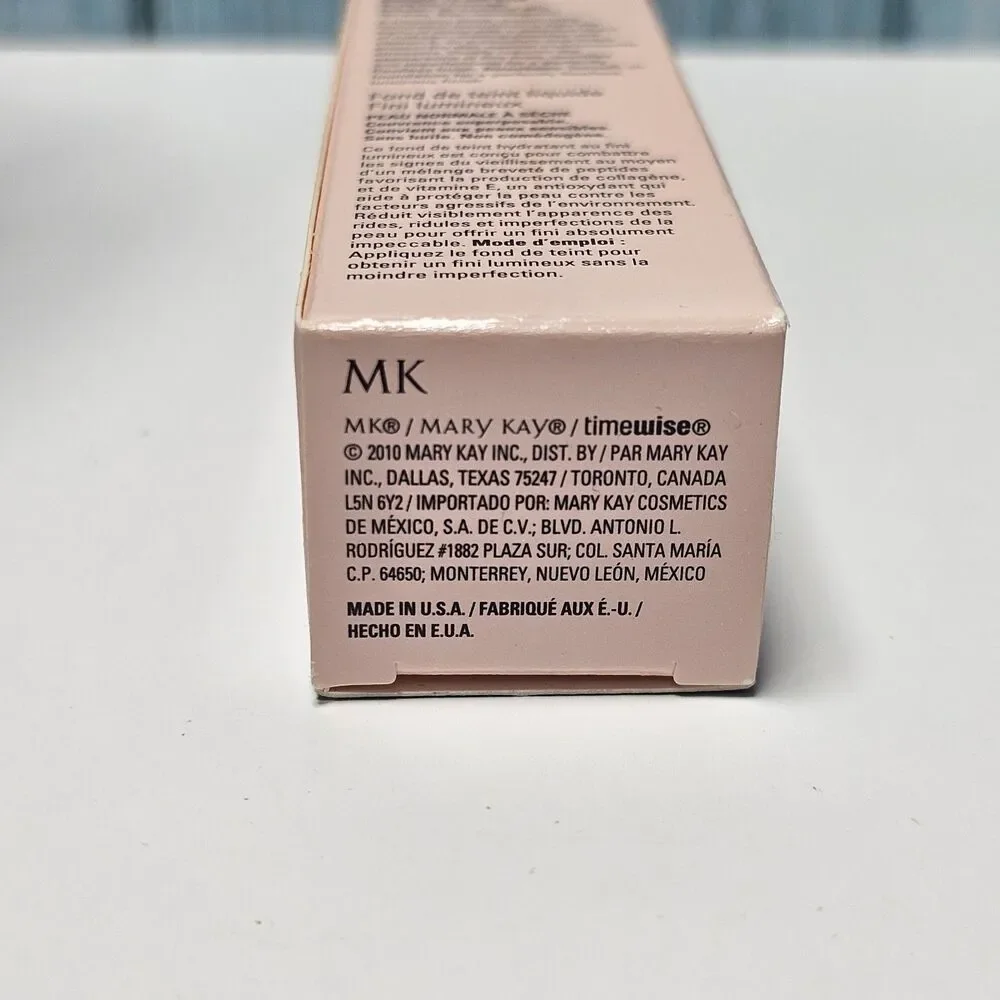 MARY KAY TimeWise Foundation Matte Wear Liquid BEIGE 3 038706 NEW OLD STOCK